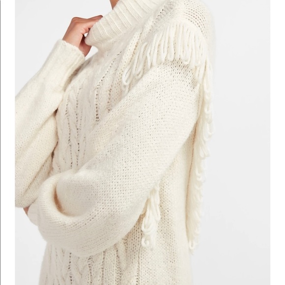 Express Cable knit fringe shoulder sweater dress. XS. NWT. - Picture 3 of 11